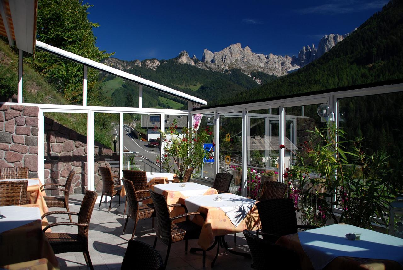 Gasthof Edelweiss Tires Exterior photo
