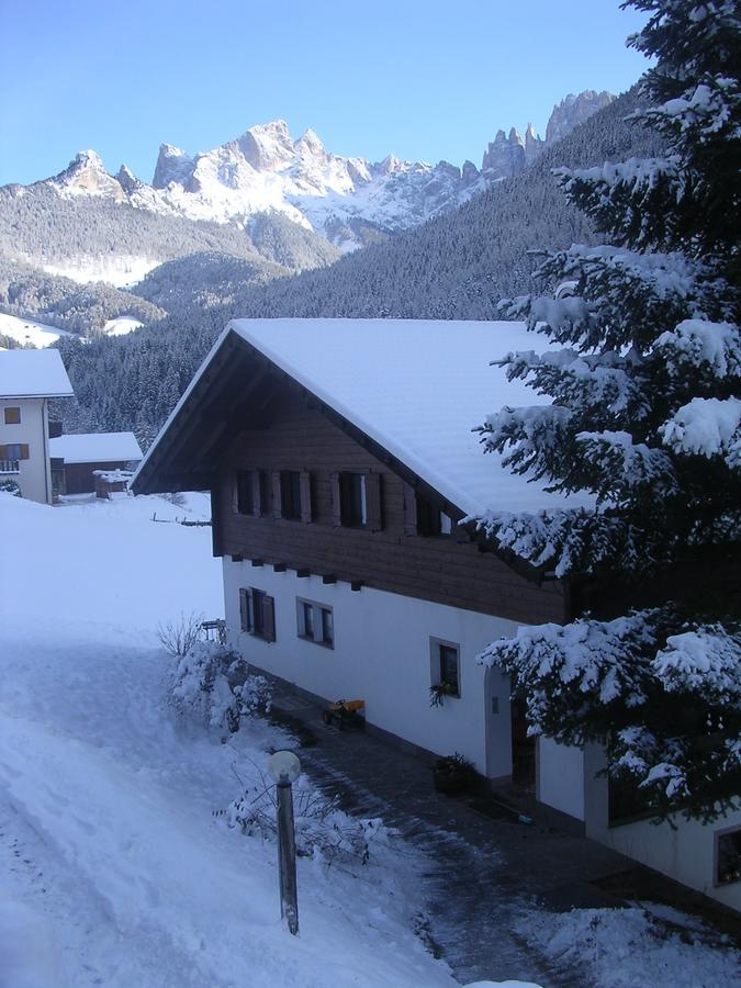 Gasthof Edelweiss Tires Exterior photo
